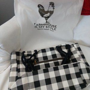 Farmhouse is My Style Bag